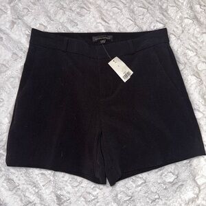 NWT Banana Republic Black Bermuda Tailored Shorts - Size 0